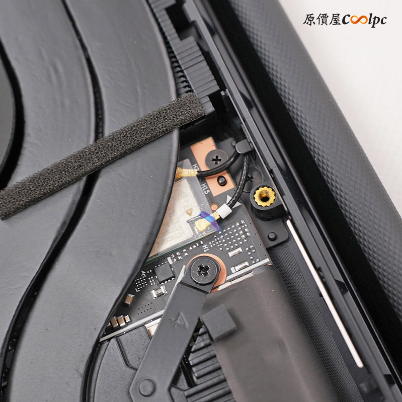 coolpc-lenovo-yoga-pro-9n-rtx-spark-22