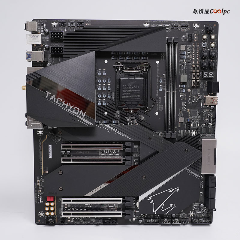 coolpc-z590-aorus-tachyon-xtreme-05