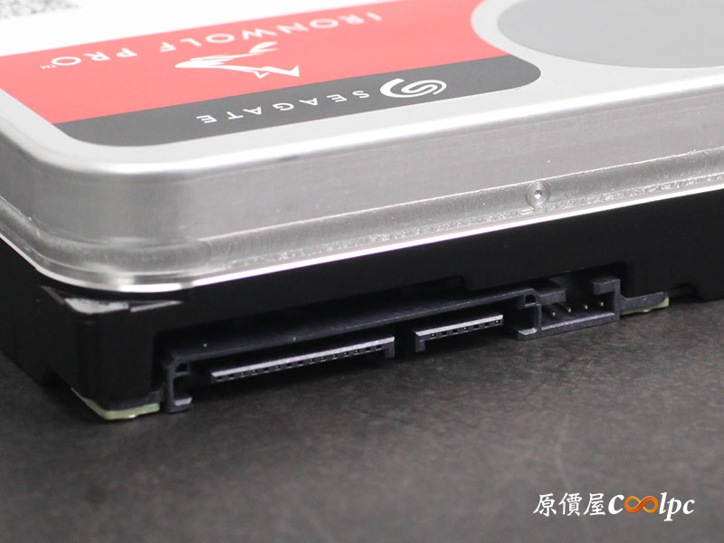 coolpc-ironwolf-pro-22tb-3