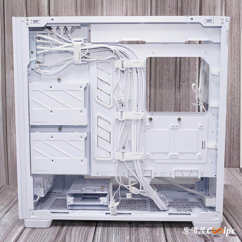 coolpc-antec-flux-pro-28