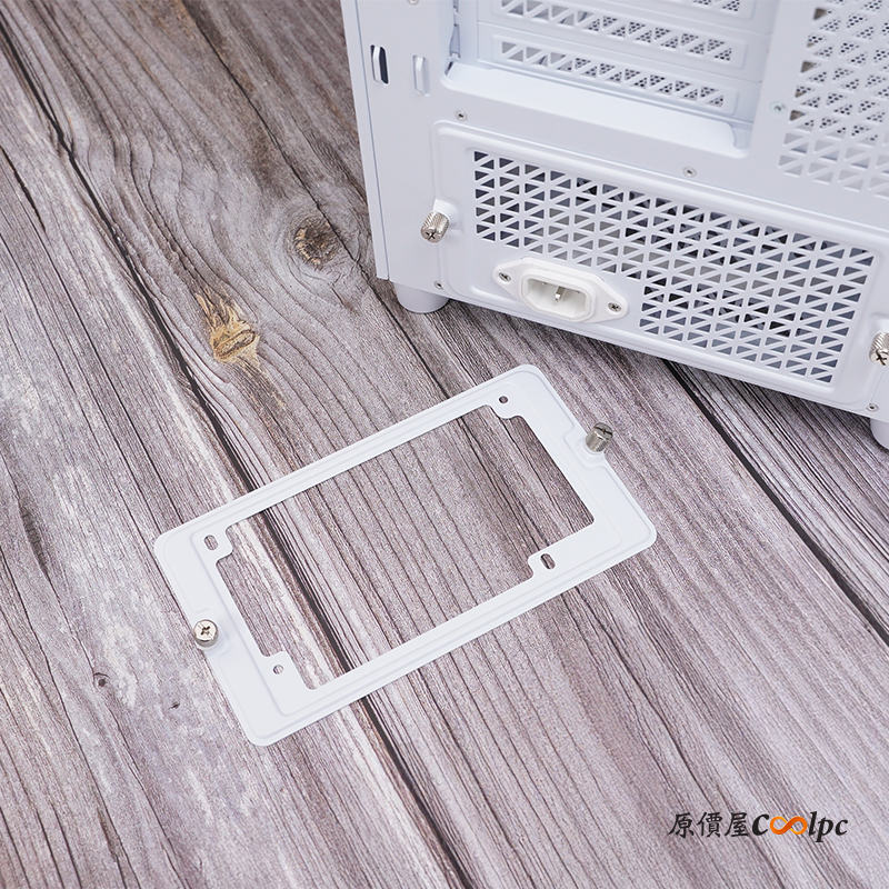 coolpc-antec-flux-pro-37