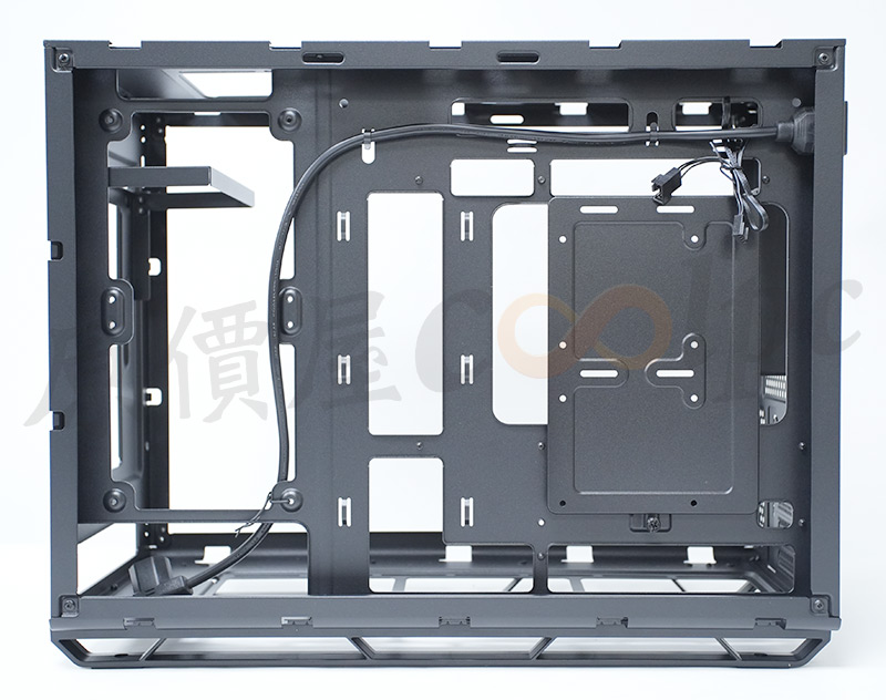 coolpc-montech-heritagepro-26